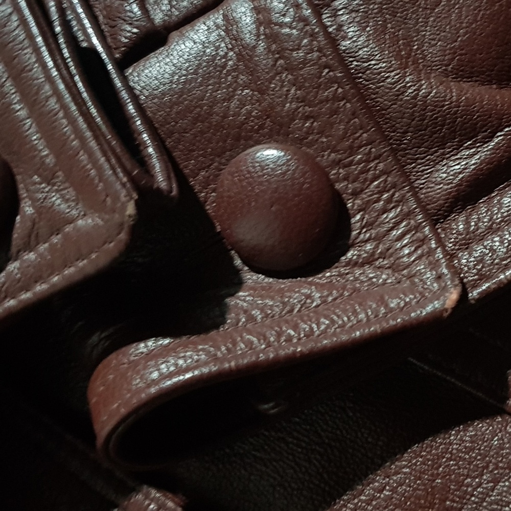 New England Sportwear Co. Leather Coat - Picture 4 of 8